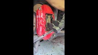 Lets Look at BRAKE PADS service Brembo Brake #diy #mechanic #automotive
