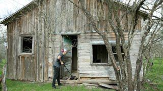 Lets See Whats Buried Behind This OLD Texas Shack Metal Detecting Battle