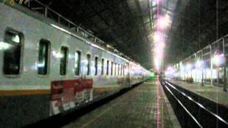 KA Limex Sriwijaya Depart from Tanjung Karang Station to Kertapati Station
