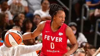 Kelsey Mitchell With The Team on Her Back - Fever vs Storm Aug 24 2023 - 33