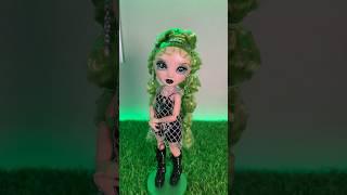 Let’s restyle this Fantastic Fashion Jade doll by Rainbow High #dollrestyle #rainbowhigh #jade e