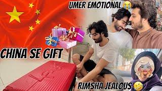 Umer k liye Birthday Gift China se mangwaya mene 