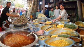 Popular street food in Afghanistan  Morning Food  Rush on street food in Jalalabad  Channa Lobya