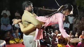 pakistani hot mujra village hot girl dance #mujra #dance