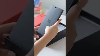 OnePlus 12 Flowy Emerald quick unboxing