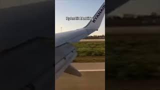 Normal Landings VS Ryanair Landings #shorts #landing #Ryanair