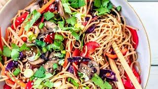 Make EASY Raw Vegan Lo Mein With Me yes we calling it Lo Mein 