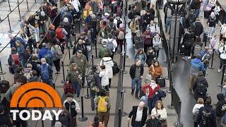 TSA screens a record 2.99 million in a single day