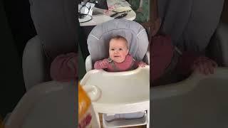 Derbyshire baby nods for snacks in UK video