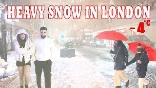 HEAVY SNOW IN LONDON - London Late Night Snow Walk Dec 2022  London Winter Night Walk 4K