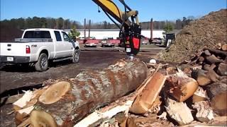 Black Splitter The Mini Excavator Log Splitter in Action