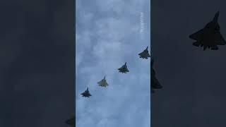 «Стая» СУ-57 Sukhoi SU-57 над Москвой версия для #shorts 