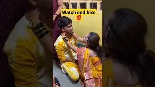 bride and groom Marathi wedding kissing video 