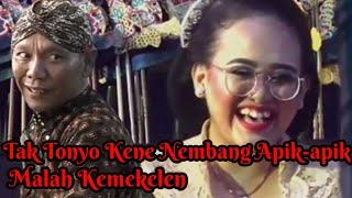 Sinden Ayu Nembang Diganggu Malah Kemekelen