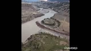 Water and Debris from Chilcotin Landslide Meet Fraser River