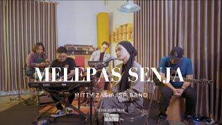 Melepas Senja - Mitty Zasia SP Band Live