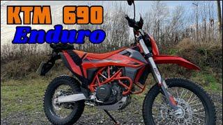 KTM 690 Enduro review. The tallest bike I’ve ever tried to ride. What could go wrong?