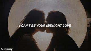 Girl in red - midnight love  lyrics