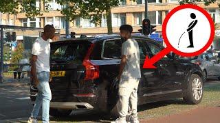 PLASSEN TEGEN AUTO BOZE MENEER