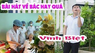 Lò đang rực cháy sao bác ra đi  Bài hát lấy nước mắt của cộng đồng mạng về bác Nguyễn Phú Trọng