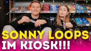 SONNY LOOPS als KIOSK PRAKTIKANTIN