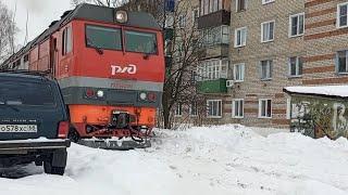 ТЭП70БС-098 и СДПМ на подъездных путях к станции Мичуринск-Воронежский