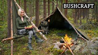 Solo Bushcraft - Swedish meatballs - Bushcraft Chair - Canvas lavvu shelter - ASMR
