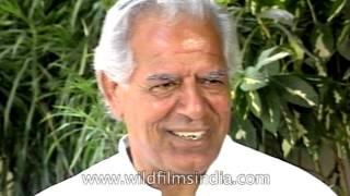 Dara Singh  Indias strongman wrestler actor and politician