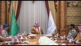 الأمير خالد بن سلمان يجتمع مع كبار القادة والمسؤولين في وزارة الدفاع