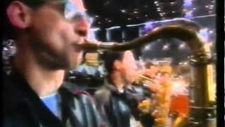 1990 Terry Williams & Cyndi Lauper - Hey Bulldog