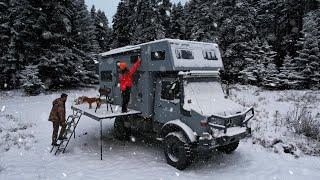 SNOW CAMP WITH ALCOHOL OFF ROAD CARAVAN