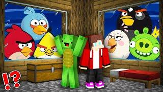 JJ and Mikey HIDE from ANGRY BIRDS in Minecraft Challenge Maizen Security house
