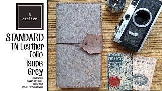 R atelier Standard TN Leather Folio Taupe Grey