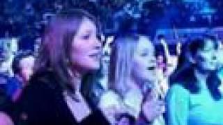 ATOMIC KITTEN - Whole Again_Live at Wembley 2004