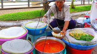 Under $1 KHMER Street Foods  Popular Cambodian Rice Noodles  Num Banhchok  SNAIL Porridge & More