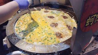 Oyster Omelette - Fried Oyster - Taiwanese street food