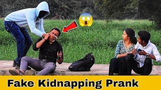 Fake Kidn@pping Mobile Snatching Prank  Part 2   Prakash Peswani Prank 