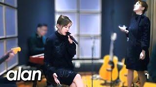 alan  阿兰 阿蘭 『樂此不疲 Never Be Bored With It English subtitles 』Chinese Live Version by miu JAPAN