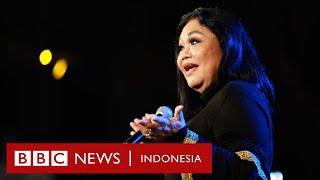 Pesona Ermy Kullit penyanyi pop dan jazz legendari Indonesia - BBC News Indonesia