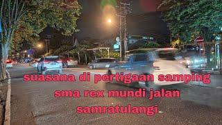 pertigaan samping rex mundi kota manado malam hari