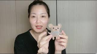 Thanh Hong Instructions for crocheting a teddy bear shape for a striped shirt P1
