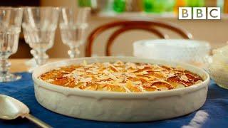 Mary Berrys classy brioche frangipane apple pudding - BBC