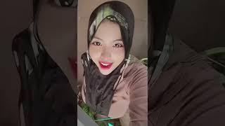 ABG Jilbab yang baru2 kena ni #fyp #viral # #jilbab #anaksma #hijabers #smahits #hits #gemoy #enak