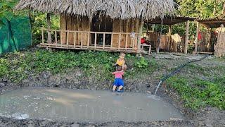 Single mother - Go with your children to harvest papaya flowers to sell - Orphans