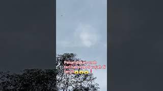 serem di langit terlihat seperti wajah