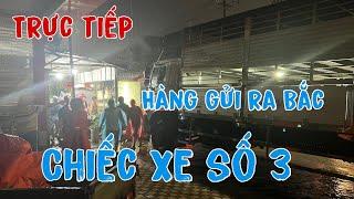 Tiếp Tục Người Dân Đồng Nai Bốc Hàng Lên Xe Trong Mưa Gửi Ra Bà Con Vùng Bão Lũ