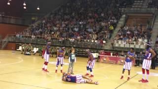 Harlem Globetrotters v Washington Generals - Almere 17415