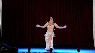 Kim Mayberry Belly Dance Performance of Lissa Fakir