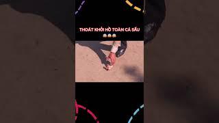 Thoát khỏi hồ nước toàn cá sấu  Cụt Review Phim #shorts  #tomtatphim #reviewphim #shortsviral