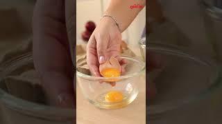 แยกไข่แดง 4 แบบ ง่ายๆ แบบมืออาชีพ  กับ แม่บ้าน - Maeban